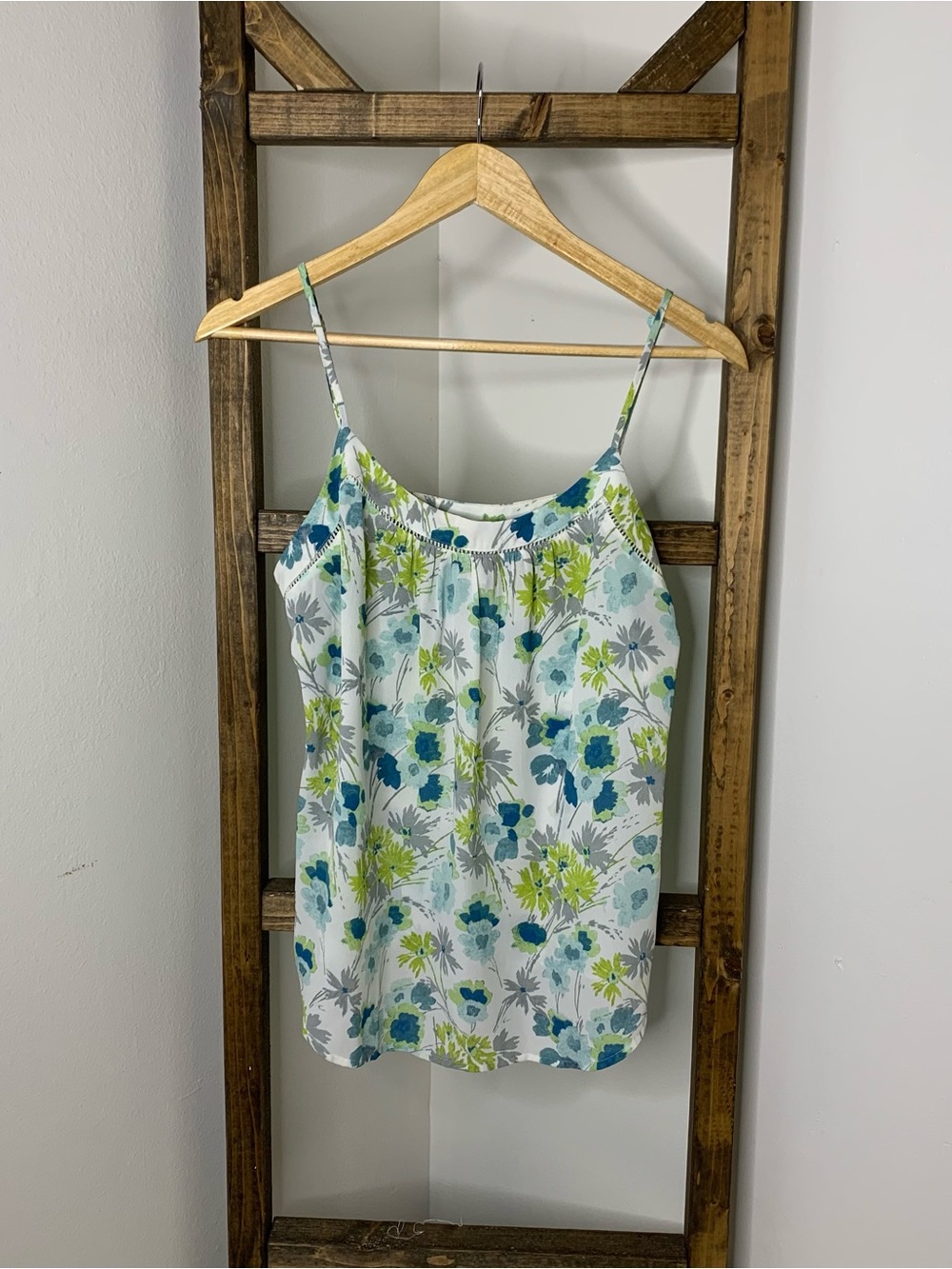 LOFT Floral Spaghetti Strap Tank Top Size S